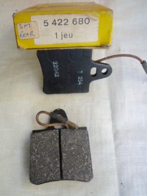 Rear Brake pads with wires- SETS OF 4