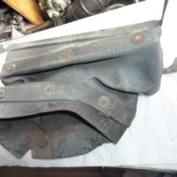 Oil cooler duct - Used